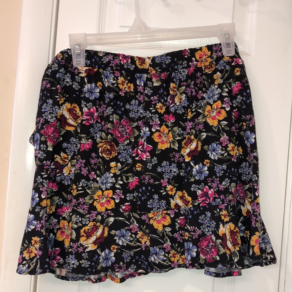 NWOT! Wild Fable Skirt! Size Large! - Picture 4 of 7